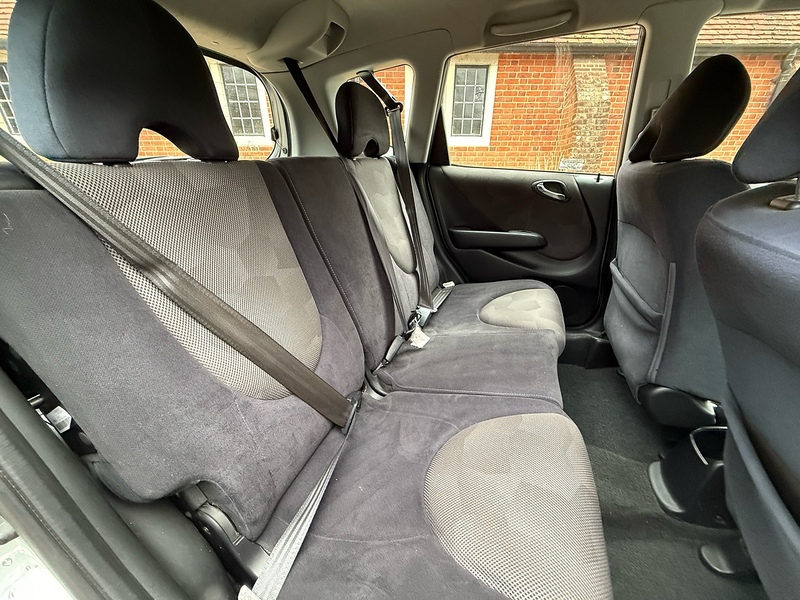 Honda Jazz 1.4 i-DSI SE Sport Hatchback 5dr Petrol Manual (137 g/km, 82 bhp) - U10003685