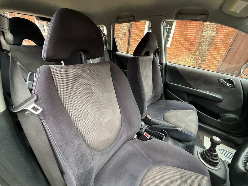 Honda Jazz 1.4 i-DSI SE Sport Hatchback 5dr Petrol Manual (137 g/km, 82 bhp) - U10003685