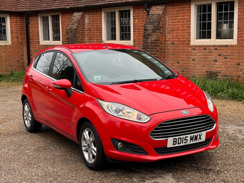 Ford Fiesta 1.5 TDCi Zetec Hatchback 5dr Diesel Manual Euro 5 (75 ps) - U10003686