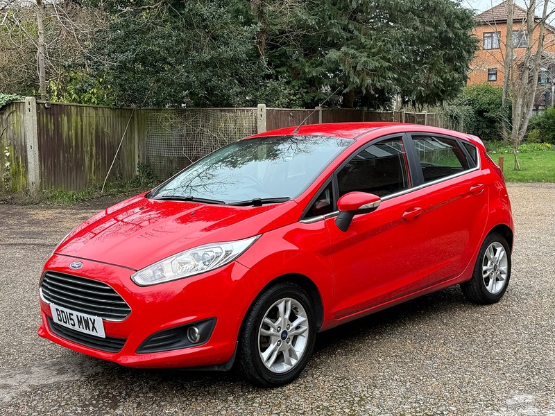 Ford Fiesta 1.5 TDCi Zetec Hatchback 5dr Diesel Manual Euro 5 (75 ps) - U10003686