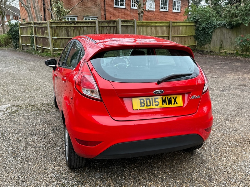 Ford Fiesta 1.5 TDCi Zetec Hatchback 5dr Diesel Manual Euro 5 (75 ps) - U10003686