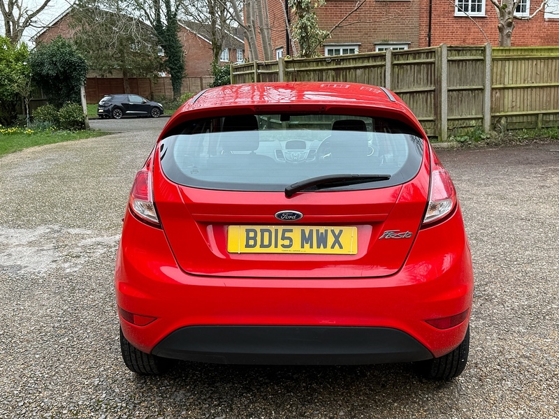 Ford Fiesta 1.5 TDCi Zetec Hatchback 5dr Diesel Manual Euro 5 (75 ps) - U10003686