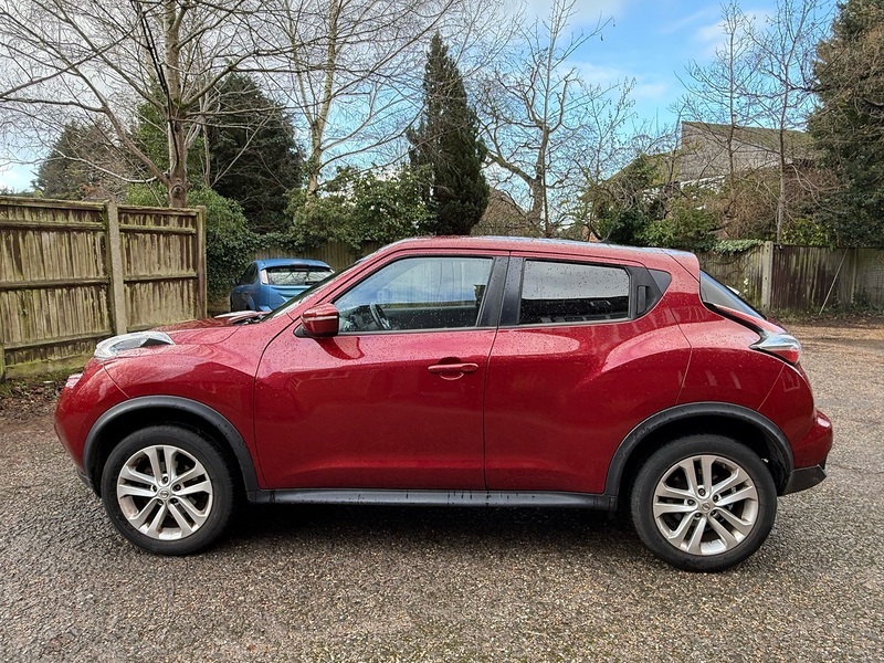 Nissan Juke 1.6 Acenta Premium SUV 5dr Petrol XTRON Euro 6 (117 ps) - U10003690