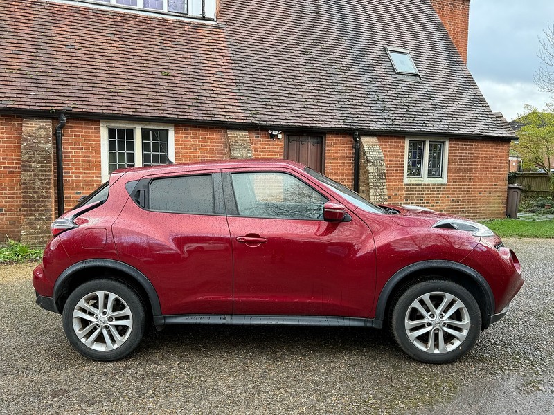 Nissan Juke 1.6 Acenta Premium SUV 5dr Petrol XTRON Euro 6 (117 ps) - U10003690