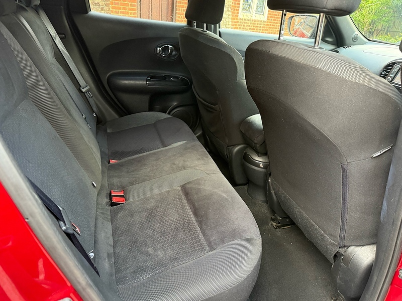 Nissan Juke 1.6 Acenta Premium SUV 5dr Petrol XTRON Euro 6 (117 ps) - U10003690