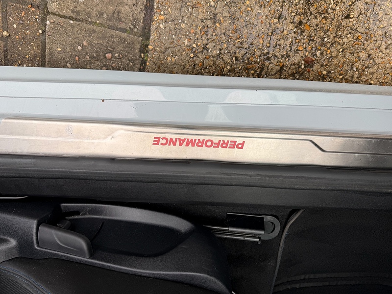 Ford Fiesta 1.5T EcoBoost ST-2 Hatchback 3dr Petrol Manual Euro 6 (200 ps) - U10003691