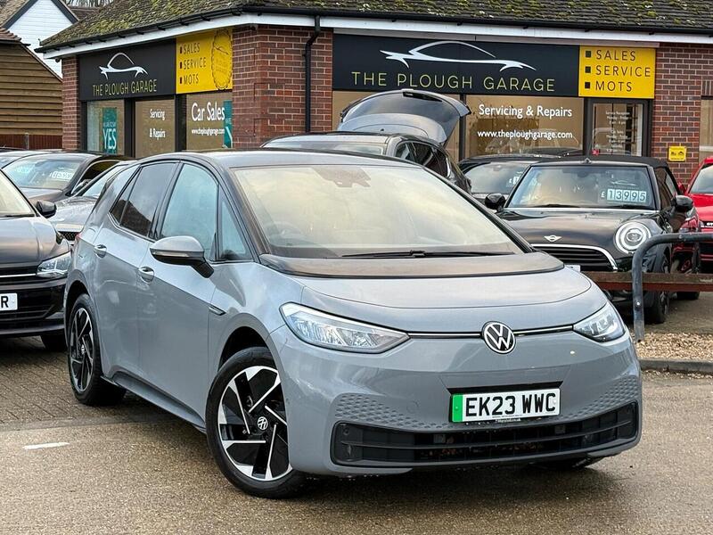 Volkswagen ID.3 Pro Performance 58kWh Life Hatchback 5dr Electric Auto (204 ps) - U10003696