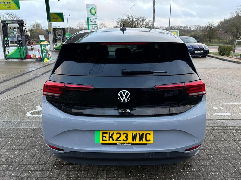Volkswagen ID.3 Pro Performance 58kWh Life Hatchback 5dr Electric Auto (204 ps) - U10003696