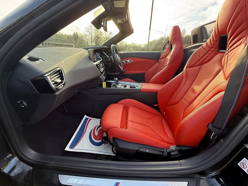 BMW Z4 2.0 20i M Sport Convertible 2dr Petrol Auto sDrive Euro 6 (s/s) (197 ps) - U10003697