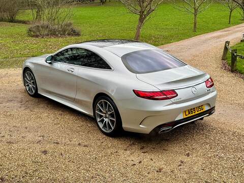 Mercedes-Benz S Class 4.0 S560 V8 BiTurbo AMG Line (Premium) Coupe 2dr Petrol G-Tronic Euro 6 (s/s) (469 ps) - U10003698