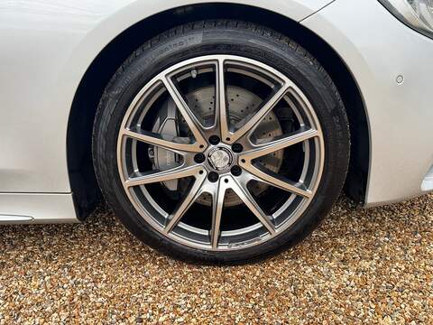 Mercedes-Benz S Class 4.0 S560 V8 BiTurbo AMG Line (Premium) Coupe 2dr Petrol G-Tronic Euro 6 (s/s) (469 ps) - U10003698