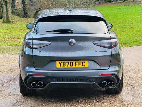 Alfa Romeo Stelvio 2.9 V6 Bi-Turbo Quadrifoglio Auto Q4 AWD Euro 6 (s/s) 5dr - U10003699