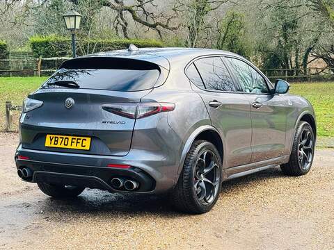 Alfa Romeo Stelvio 2.9 V6 Bi-Turbo Quadrifoglio Auto Q4 AWD Euro 6 (s/s) 5dr - U10003699