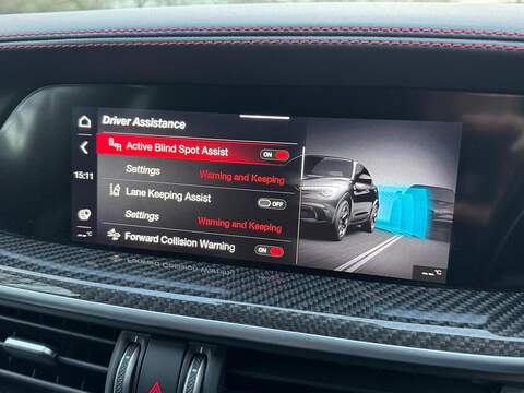 Alfa Romeo Stelvio 2.9 V6 Bi-Turbo Quadrifoglio Auto Q4 AWD Euro 6 (s/s) 5dr - U10003699