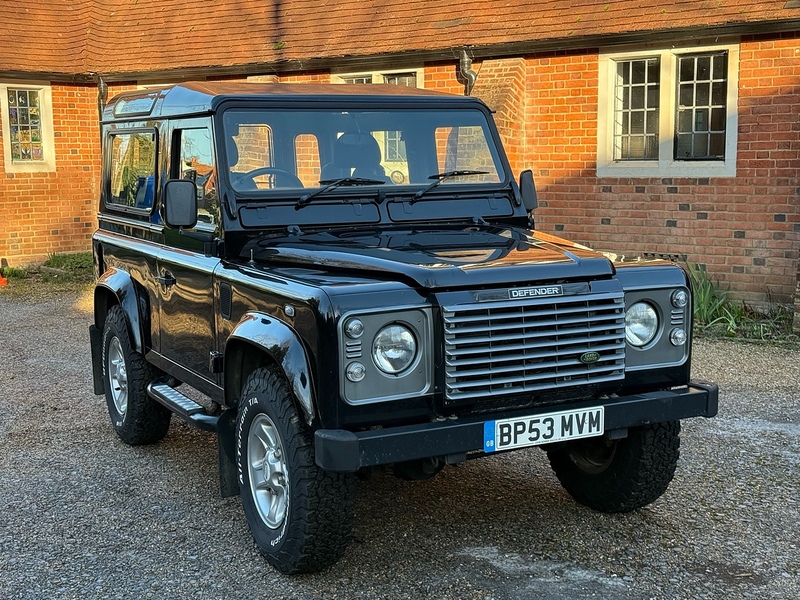 Land Rover Defender 90 2.5 TD5 XS Station Wagon 3dr Diesel Manual (282 g/km, 120 bhp) - U10003702
