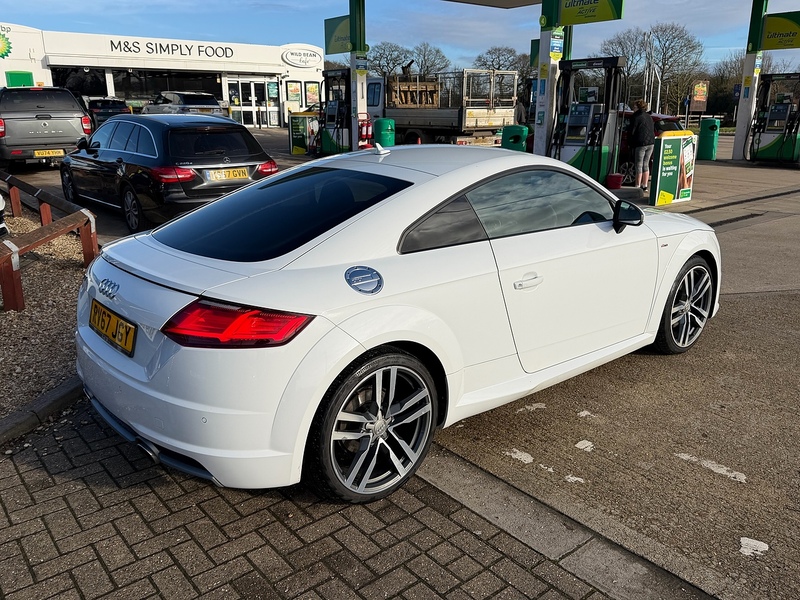Audi TT 1.8 TFSI S line Coupe 3dr Petrol Manual Euro 6 (s/s) (180 ps) - U10003706