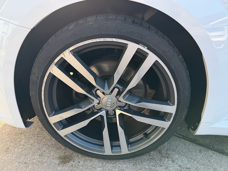 Audi TT 1.8 TFSI S line Coupe 3dr Petrol Manual Euro 6 (s/s) (180 ps) - U10003706