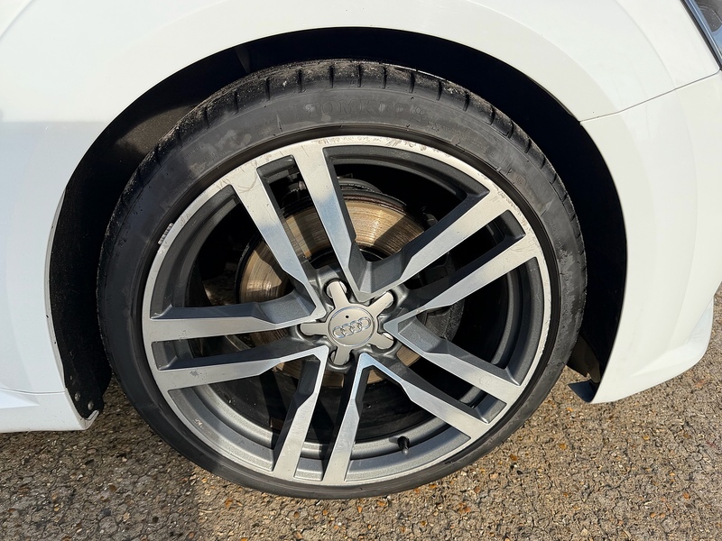 Audi TT 1.8 TFSI S line Coupe 3dr Petrol Manual Euro 6 (s/s) (180 ps) - U10003706