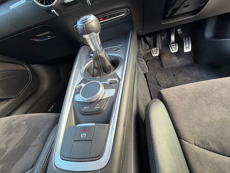 Audi TT 1.8 TFSI S line Coupe 3dr Petrol Manual Euro 6 (s/s) (180 ps) - U10003706