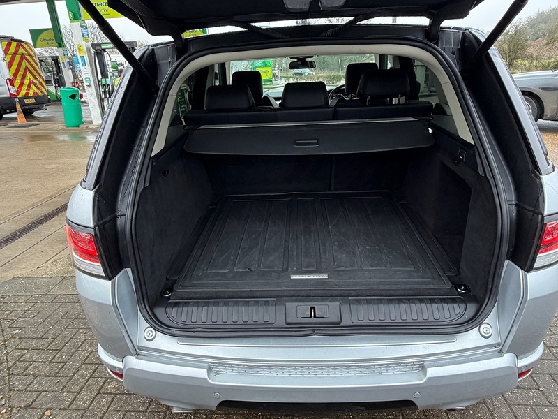 Land Rover Range Rover Sport 3.0 SD V6 HSE SUV 5dr Diesel Auto 4WD Euro 6 (s/s) (306 ps) - U10003707