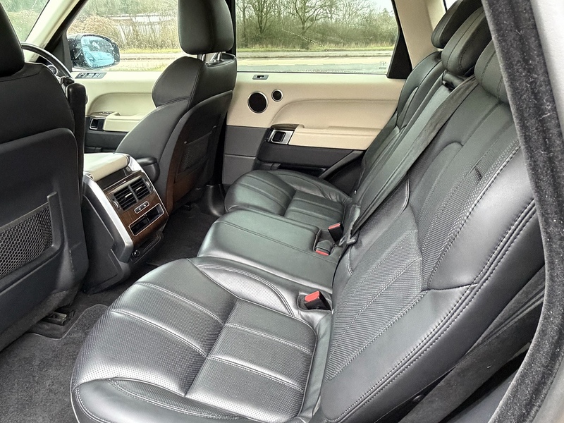 Land Rover Range Rover Sport 3.0 SD V6 HSE SUV 5dr Diesel Auto 4WD Euro 6 (s/s) (306 ps) - U10003707