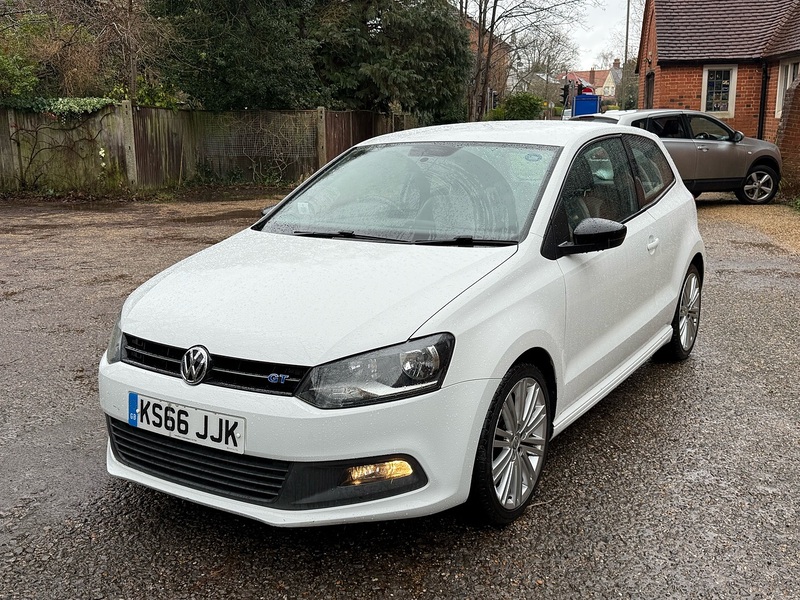 Volkswagen Polo 1.4 TSI BlueMotion Tech ACT BlueGT Hatchback 3dr Petrol Manual Euro 6 (s/s) (150 ps) - U10003709