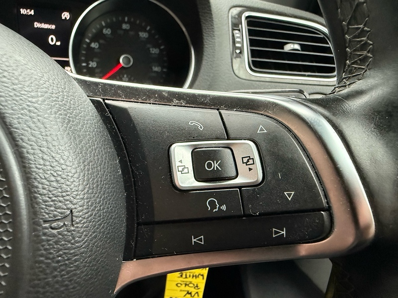 Volkswagen Polo 1.4 TSI BlueMotion Tech ACT BlueGT Hatchback 3dr Petrol Manual Euro 6 (s/s) (150 ps) - U10003709