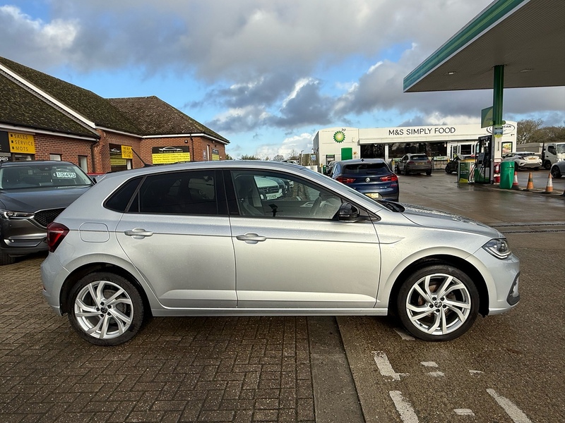 Volkswagen Polo 1.0 TSI Style Hatchback 5dr Petrol Manual Euro 6 (s/s) (95 ps) - U10003710