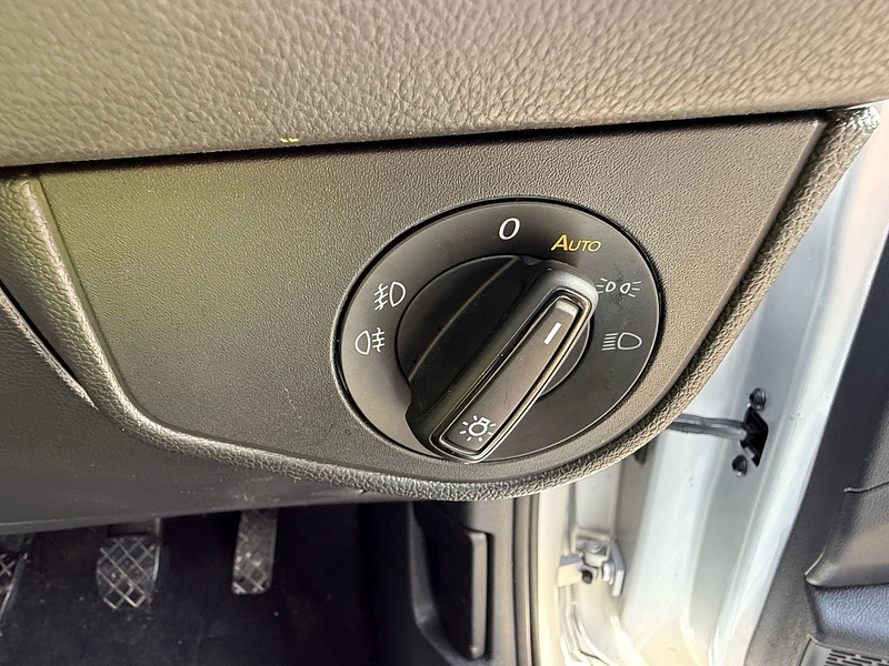 Volkswagen Polo 1.0 TSI Style Hatchback 5dr Petrol Manual Euro 6 (s/s) (95 ps) - U10003710