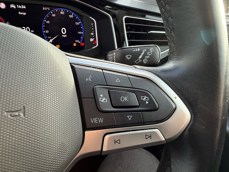 Volkswagen Polo 1.0 TSI Style Hatchback 5dr Petrol Manual Euro 6 (s/s) (95 ps) - U10003710