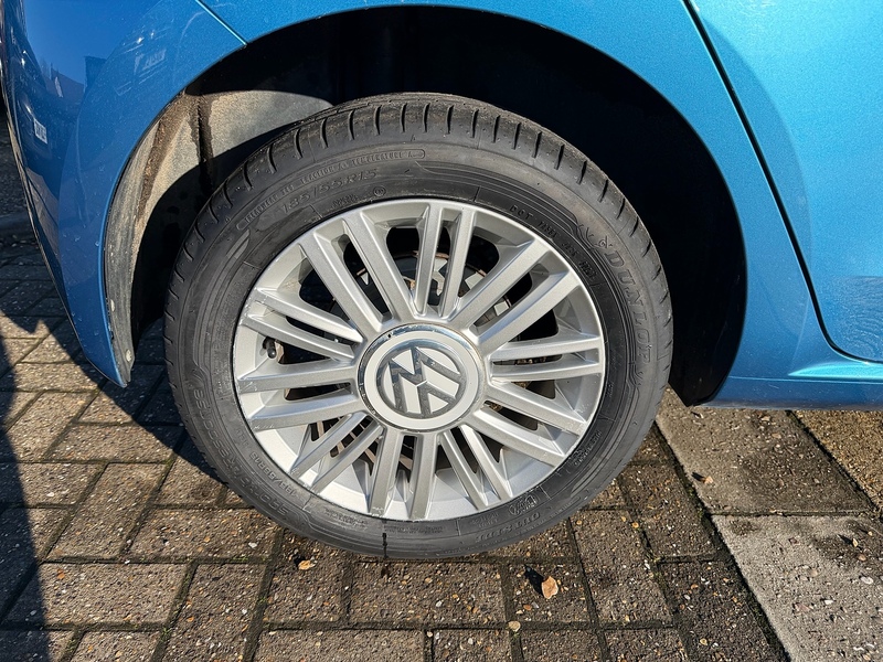 Volkswagen up! 1.0 Move up! Hatchback 5dr Petrol Manual Euro 6 (60 ps) - U10003712