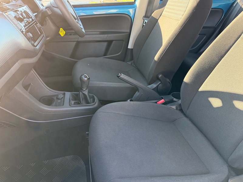 Volkswagen up! 1.0 Move up! Hatchback 5dr Petrol Manual Euro 6 (60 ps) - U10003712