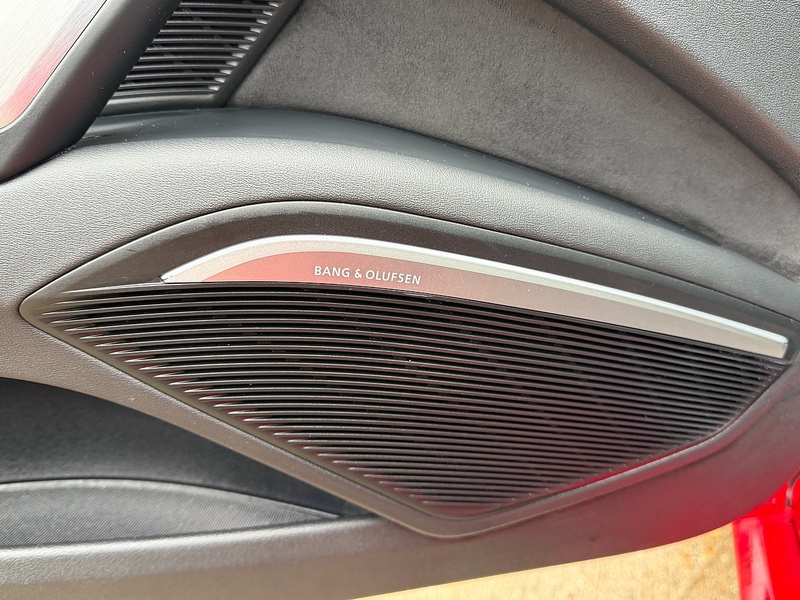 Audi TT 2.0 TFSI Black Edition Coupe 3dr Petrol S Tronic quattro Euro 6 (s/s) (230 ps) - U10003713