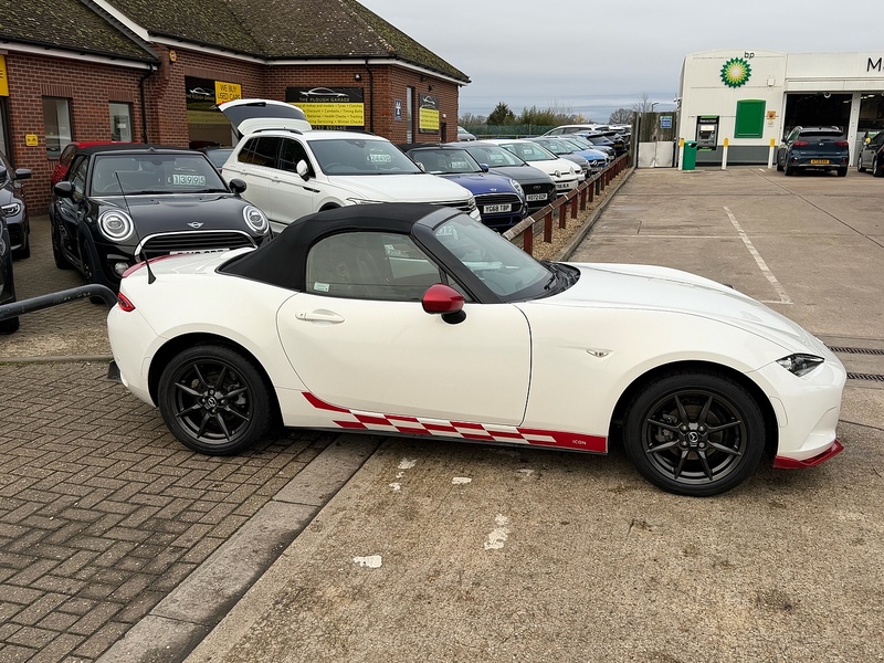 Mazda MX-5 1.5 SKYACTIV-G Icon Convertible 2dr Petrol Manual Euro 6 (131 ps) - U10003714