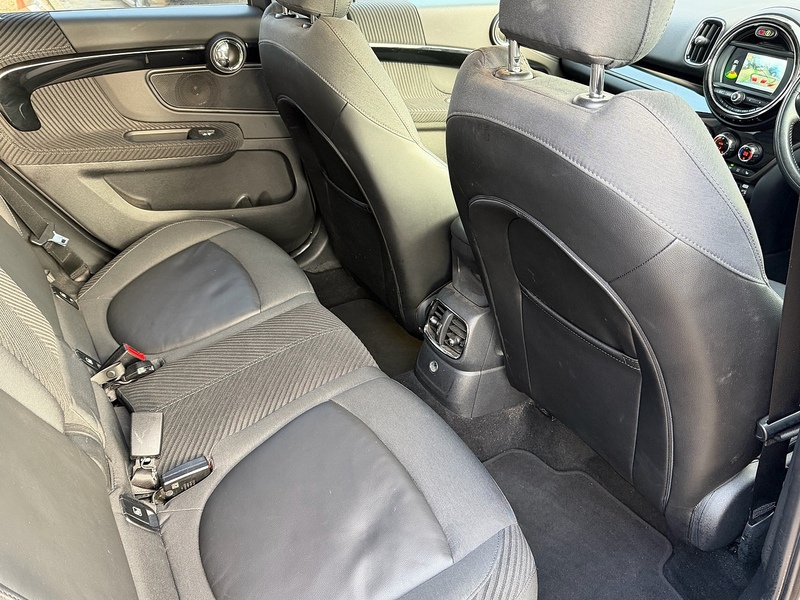 MINI Countryman 1.5 Cooper SUV 5dr Petrol Auto Euro 6 (s/s) (136 ps) - U10003719