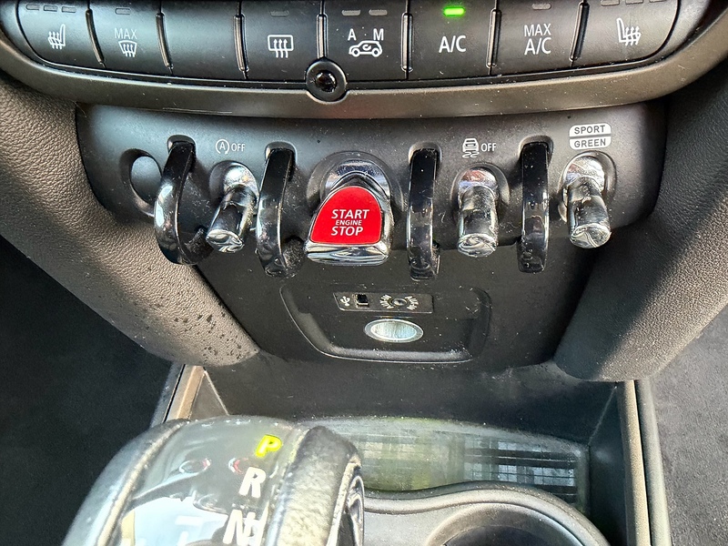 MINI Countryman 1.5 Cooper SUV 5dr Petrol Auto Euro 6 (s/s) (136 ps) - U10003719