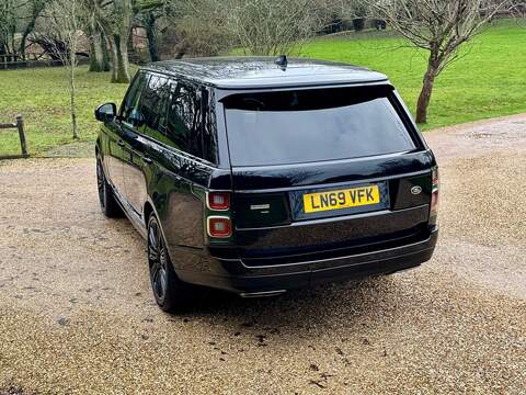Land Rover Range Rover 3.0 P400 MHEV Autobiography SUV 5dr Petrol Auto 4WD Euro 6 (s/s) (400 ps) - U10003721