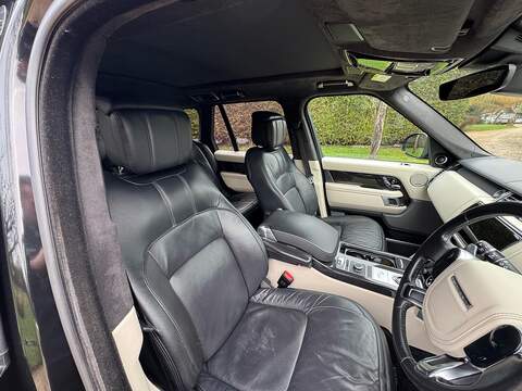 Land Rover Range Rover 3.0 P400 MHEV Autobiography SUV 5dr Petrol Auto 4WD Euro 6 (s/s) (400 ps) - U10003721