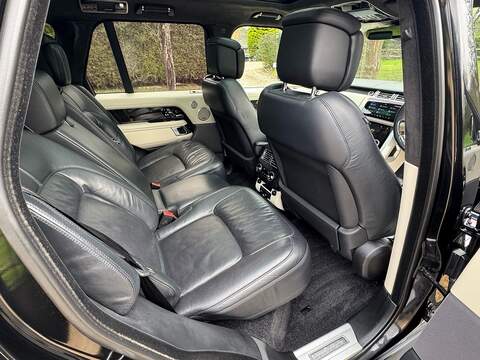 Land Rover Range Rover 3.0 P400 MHEV Autobiography SUV 5dr Petrol Auto 4WD Euro 6 (s/s) (400 ps) - U10003721
