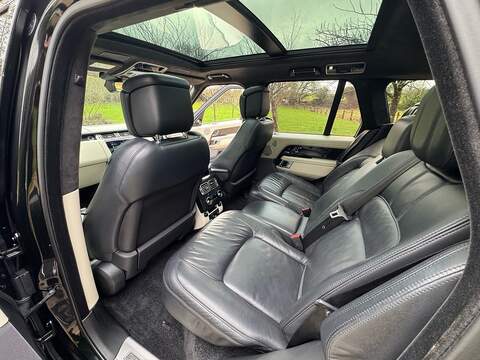 Land Rover Range Rover 3.0 P400 MHEV Autobiography SUV 5dr Petrol Auto 4WD Euro 6 (s/s) (400 ps) - U10003721