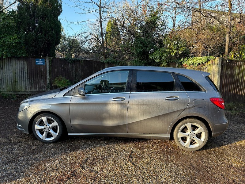 Mercedes-Benz B Class 1.5 B180 CDI Sport MPV 5dr Diesel 7G-DCT Euro 5 (s/s) (109 ps) - U10003723