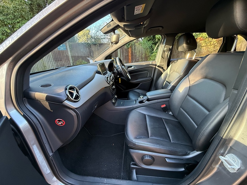 Mercedes-Benz B Class 1.5 B180 CDI Sport MPV 5dr Diesel 7G-DCT Euro 5 (s/s) (109 ps) - U10003723