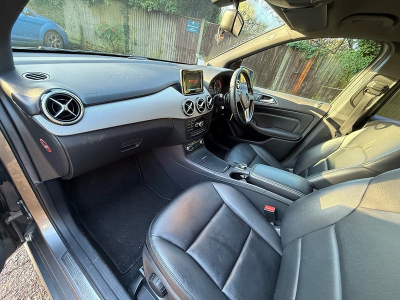 Mercedes-Benz B Class 1.5 B180 CDI Sport MPV 5dr Diesel 7G-DCT Euro 5 (s/s) (109 ps) - U10003723