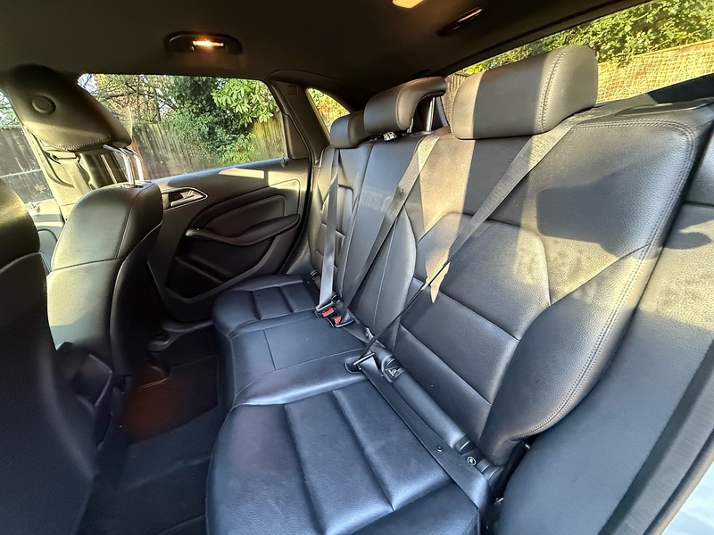 Mercedes-Benz B Class 1.5 B180 CDI Sport MPV 5dr Diesel 7G-DCT Euro 5 (s/s) (109 ps) - U10003723