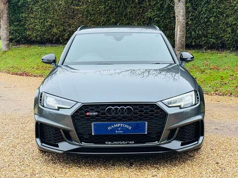 Audi RS4 Avant 2.9 TFSI V6 Estate 5dr Petrol Tiptronic quattro Euro 6 (s/s) (450 ps) - U10003726