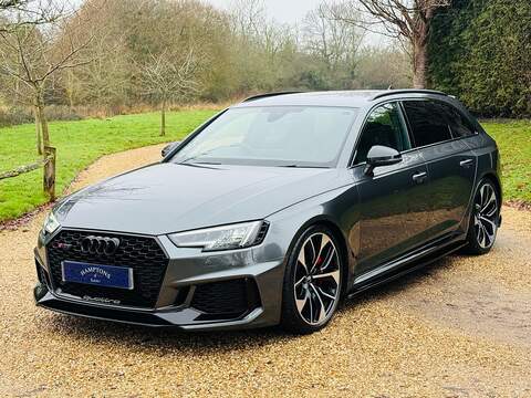 Audi RS4 Avant 2.9 TFSI V6 Estate 5dr Petrol Tiptronic quattro Euro 6 (s/s) (450 ps) - U10003726