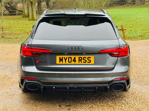 Audi RS4 Avant 2.9 TFSI V6 Estate 5dr Petrol Tiptronic quattro Euro 6 (s/s) (450 ps) - U10003726
