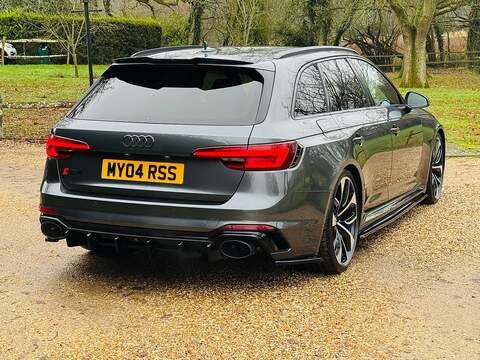 Audi RS4 Avant 2.9 TFSI V6 Estate 5dr Petrol Tiptronic quattro Euro 6 (s/s) (450 ps) - U10003726