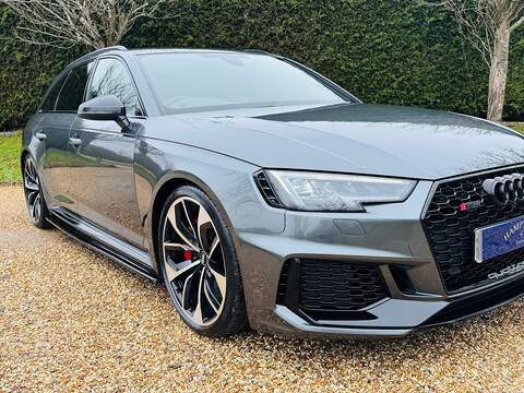 Audi RS4 Avant 2.9 TFSI V6 Estate 5dr Petrol Tiptronic quattro Euro 6 (s/s) (450 ps) - U10003726