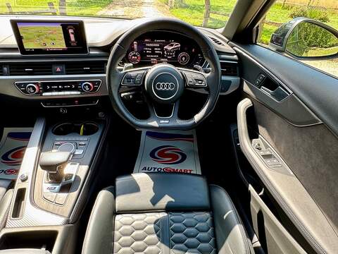 Audi RS4 Avant 2.9 TFSI V6 Estate 5dr Petrol Tiptronic quattro Euro 6 (s/s) (450 ps) - U10003726